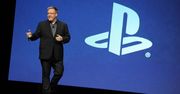 Pożegnalny buziaczek dla Sony od Adama Boyesa