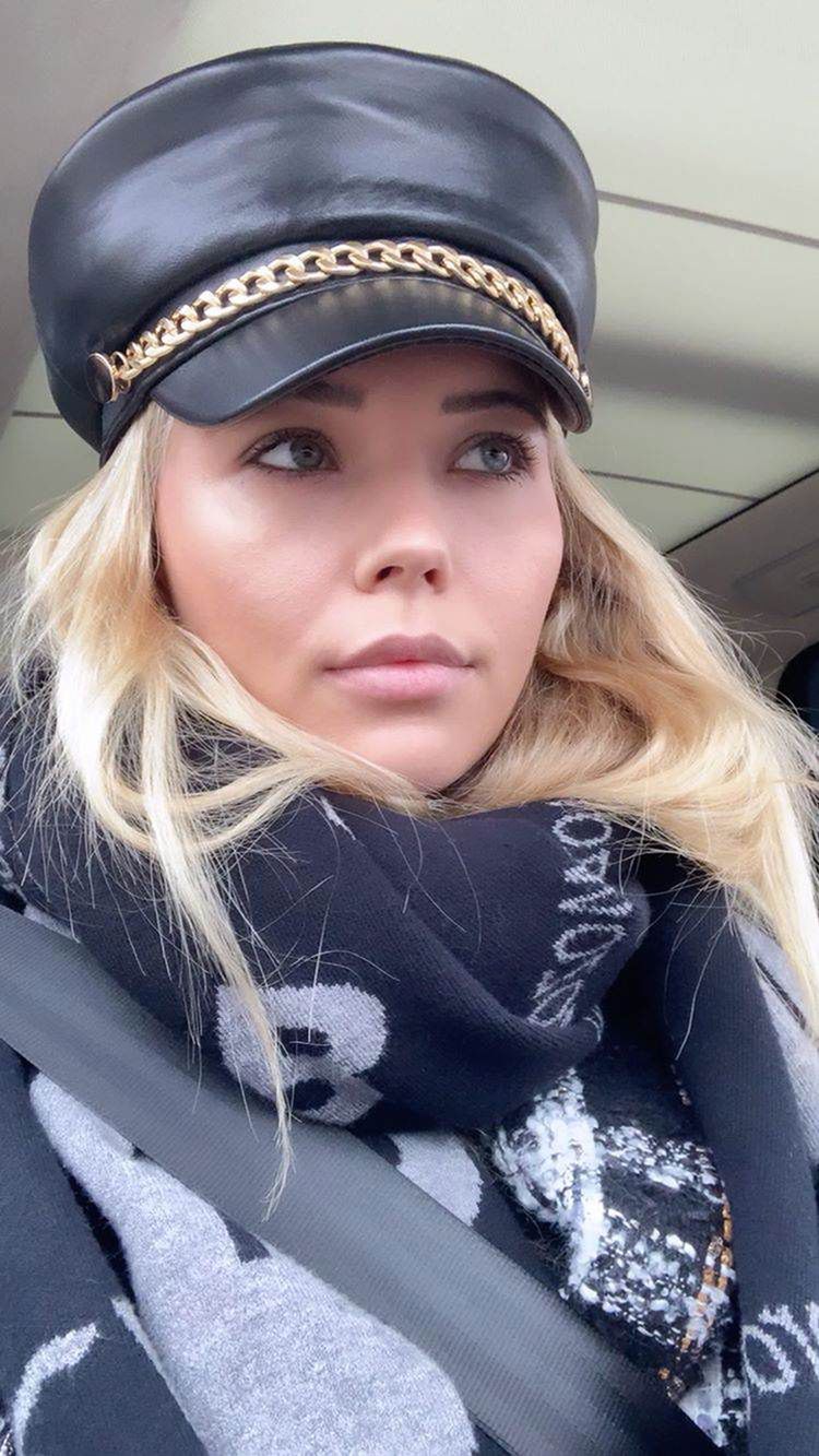 Sandra Kubicka przed wizytą u fryzjera