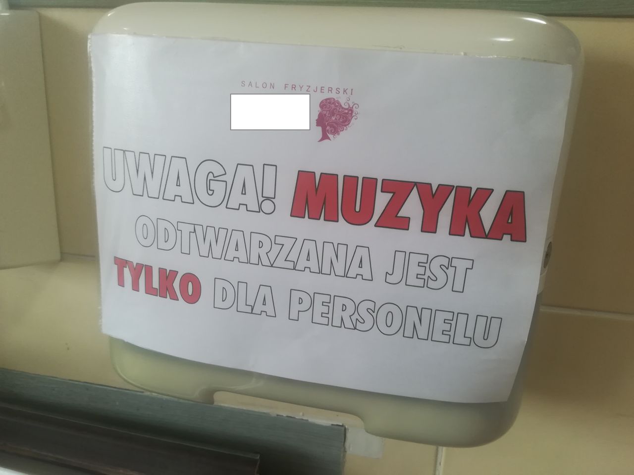 Takie ogłoszenie uchroni firmę przed dodatkowymi opłatami? To mit, ale sprawa jest dużo bardziej skomplikowana