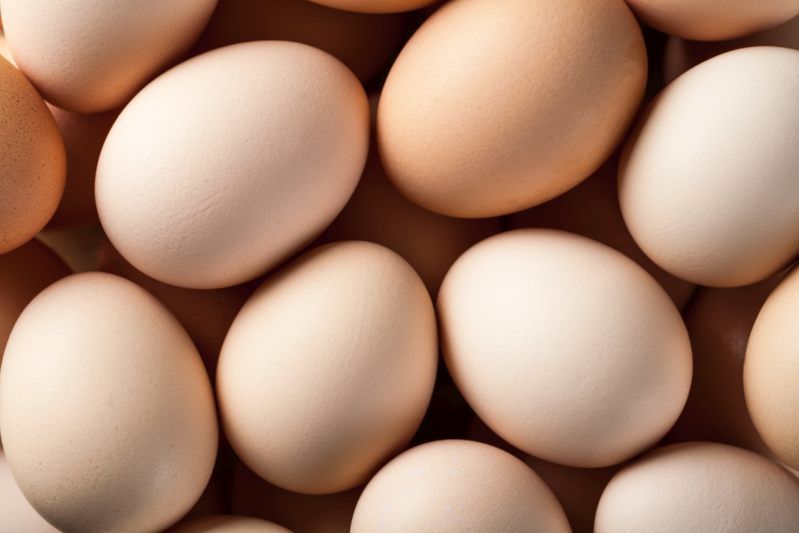 3 genialne sposoby na obranie jajka! Są łatwe i bardzo szybkie