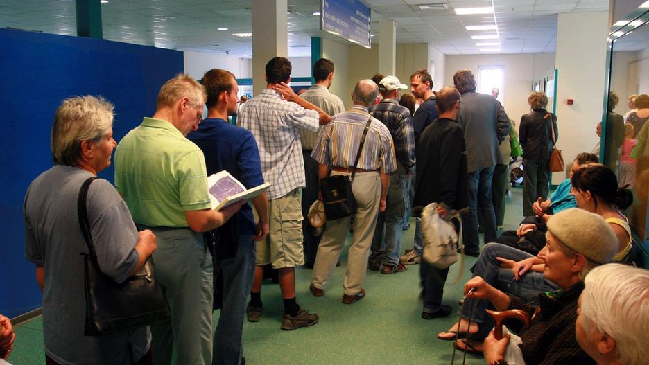Od października będzie problem z lekarzami. Może zabraknąć ludzi do leczenia