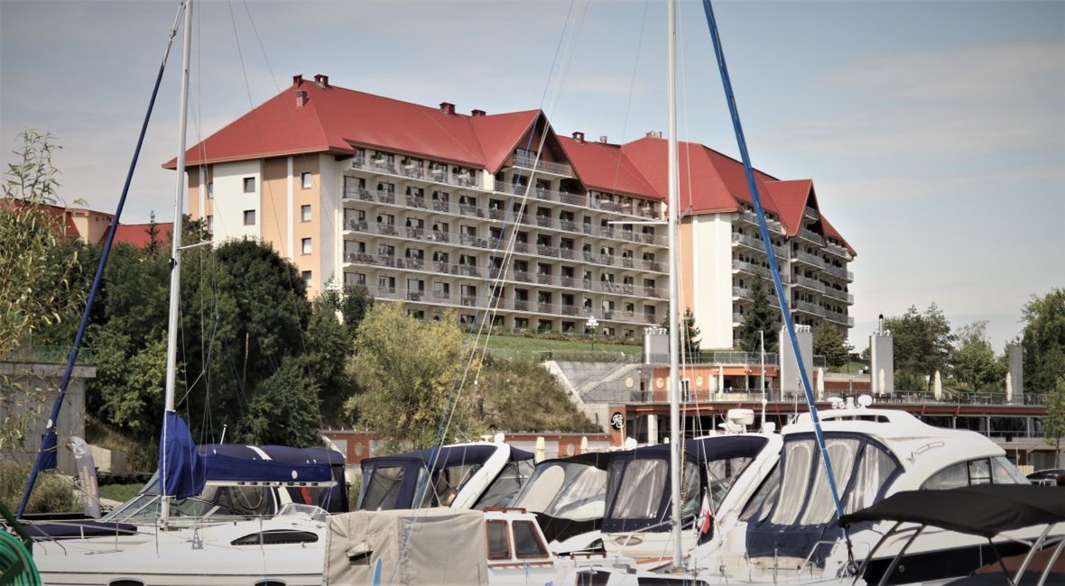 Hotel Gołębiewski w Mikołajkach. 