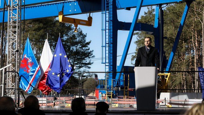 Morawiecki: gazoport, Baltic Pipe i tunel w Świnoujściu pokazują czym jest racja stanu.