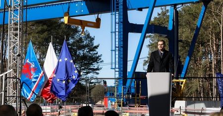 Morawiecki: gazoport, Baltic Pipe i tunel w Świnoujściu pokazują czym jest racja stanu.