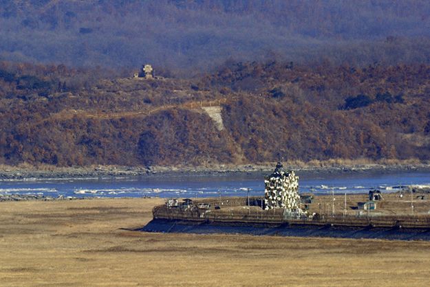 Jest porozumienie pomiędzy Koreą Północną i Południową. Pjongjang wyraził żal z powodu wybuchu min