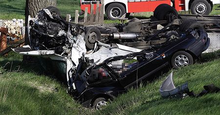 Tragedia na drodze w Pomorskiem - cztery osoby zginęły