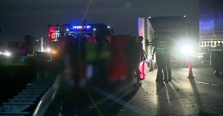Tragiczny wypadek na autostradzie A4. Motocyklista zderzył się z ciężarówką