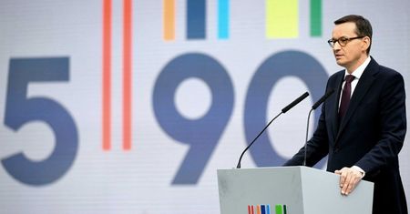 Premier: robimy więcej niż obiecujemy; rozszerzyliśmy 500 plus na pierwsze dziecko
