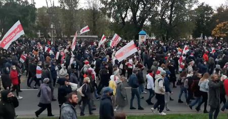 Policja aresztowała kilkadziesiąt osób podczas niedzielnych demonstracji w Mińsku