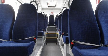 Sanepid prosi o kontakt osoby, które podróżowały autobusem na trasie Jelenia Góra – Szklarska Poręba