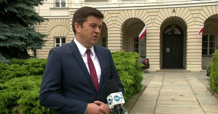Andrusiewicz: “Na dziś – we wrześniu dzieci na pewno pójdą do szkoły”