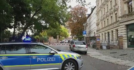 Strzały przed synagogą w Halle