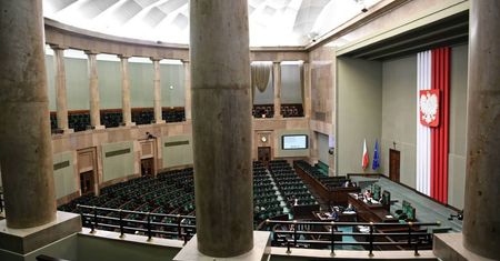 Sejmowa komisja za ograniczeniem wydatków m.in. Sejmu i Senatu w 2021 r.