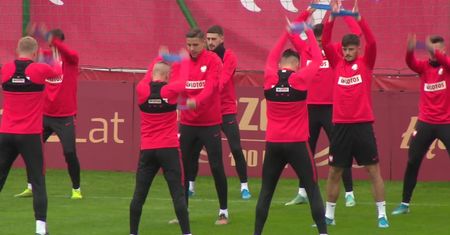 Kolejny dzień zmagań reprezentacji Polski. Podopieczni Jerzego Brzęczka trenowali na boisku ZWAR-u Warszawa