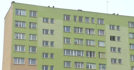 W bloku w Płocku znaleziono materiały wybuchowe. Ewakuowano 160 osób