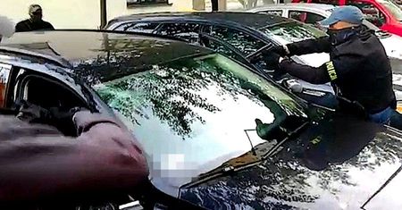 Napadali udając policjantów. CBŚP rozbiło gang