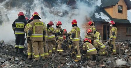 8 ofiar wybuchu gazu. Odnaleziono kolejne ciała dzieci