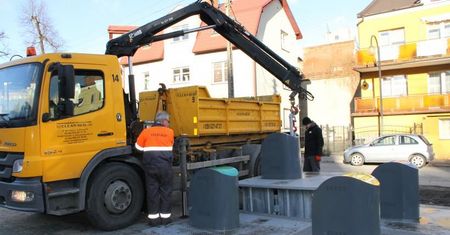 Na Starym Mieście w Tczewie śmieci trafiają pod ziemię