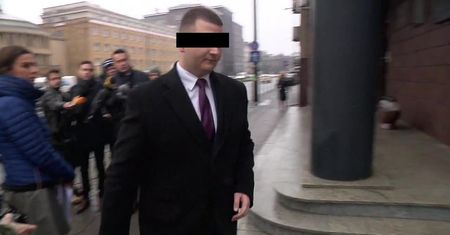 Pozorne i zawyżone umowy – sześć osób w tym były szef gabinetu politycznego MON Bartłomiej M. zatrzymanych przez CBA