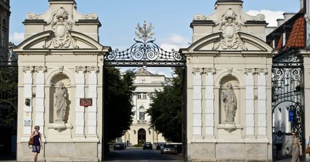 Na UW opracowano substancję skuteczniejszą od najsilniejszych leków przeciwbólowych