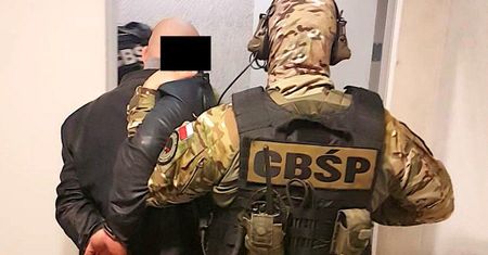 ROZBITA GRUPA, KTÓREJ CZŁONKOWIE SĄ PODEJRZANI O OSZUSTWA NA SZKODĘ SKARBU PAŃSTWA I NIEMIECKICH FIRM