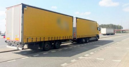 Nietrzeźwy prowadził czterdziestotonową ciężarówkę jadąc autostradą A2