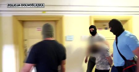 Oskarżony o zabójstwo 10-letniej dziewczynki przyznał się do winy po wizji lokalnej