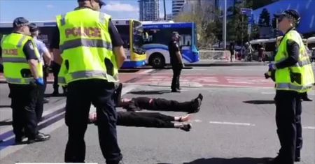 Przykleili się do mostu w Brisbane. Protestowali przeciwko zmianom klimatycznym