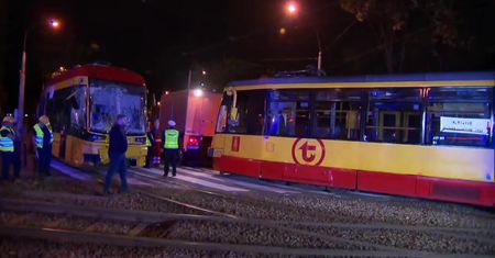 13 osób zostało poszkodowanych w zderzeniu dwóch tramwajów w Warszawie