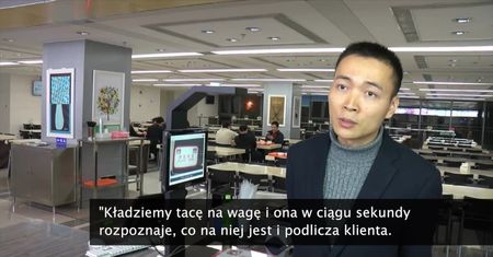 Podliczy twój rachunek i… kalorie. Nowoczesna kasa w chińskich stołówkach