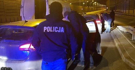 POLICJANCI ROZBILI GRUPĘ PRZESTĘPCZĄ
