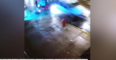 Autobus zderzył się z SUV-em. Sześć osób zostało rannych