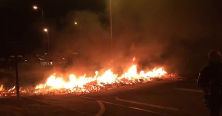 Protest francuskiej służby więziennej po ataku terrorysty. Żądają zaostrzenia środków bezpieczeństwa