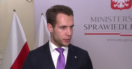 W. Żurek odwołany z funkcji rzecznika Sądu Okręgowego w Krakowie. “Wpisywał się w wojnę wytoczoną ministrowi Ziobrze”