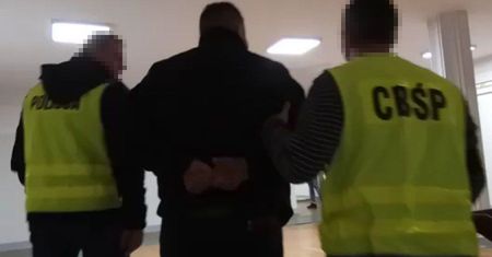 SZEŚĆ OSÓB ZATRZYMANYCH DO SPRAWY GIGANTYCZNEGO WYŁUDZENIA PODATKU VAT