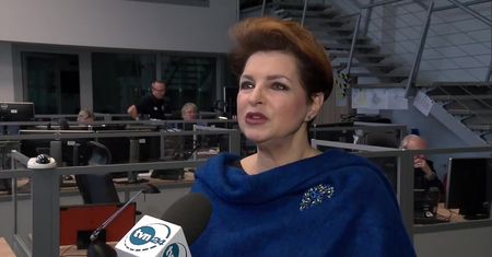 Strażnicy miejscy pomagają bezdomnym. “Rozwożą posiłki, potrafią udzielić pierwszej pomocy”