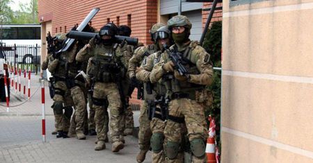 36 ZARZUTÓW ZA PRZESTĘPSTWA NARKOTYKOWE