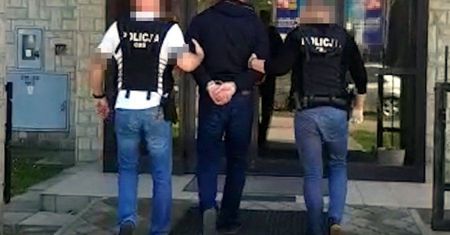 ROZBITA GRUPA WYŁUDZAJĄCĄ VAT