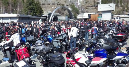 Łódzcy motocykliści mają swoje… znaki drogowe…
