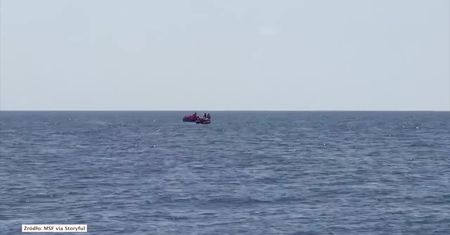 Ponad 140 migrantów na statku Aquarius. Czekają na otwarty port