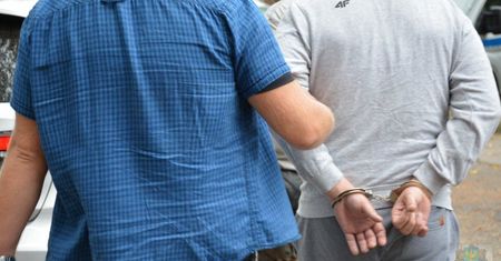 FAŁSZYWI POLICJANCI W RĘKACH KRYMINALNYCH Z OPOLA