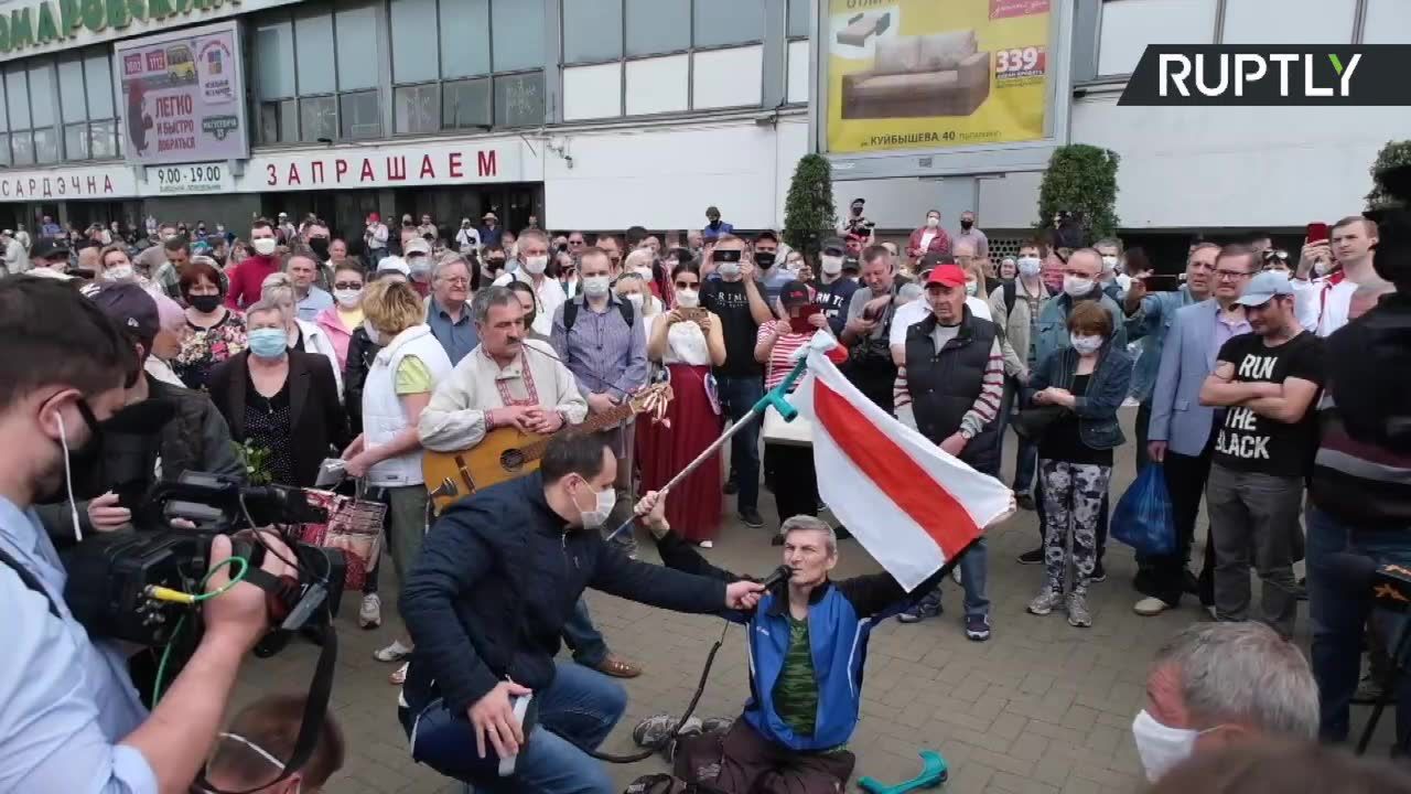 Na Białorusi rozpoczęła się kampania przed wyborami prezydenckimi. Policja zatrzymała opozycjonistów