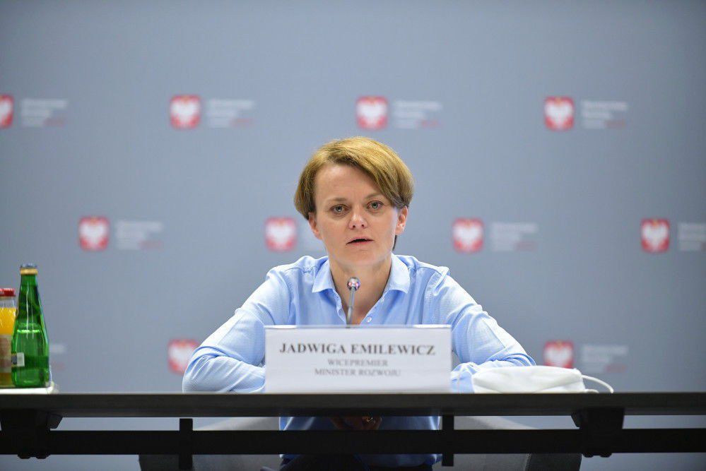 Emilewicz: 6 mld zł to wartość Funduszu Inwestycji Samorządowych