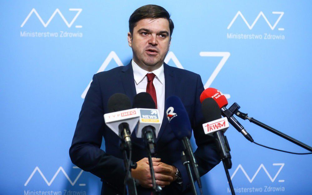 Rzecznik MZ: nie odnotowaliśmy wzrostu zakażeń w wyniku luzowania obostrzeń