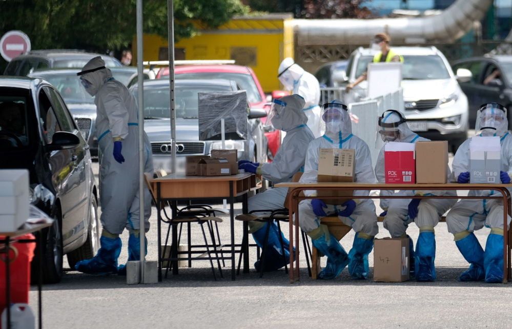 Dzisiaj 17847 nowych przypadków koronawirusa i 595 zmarło.