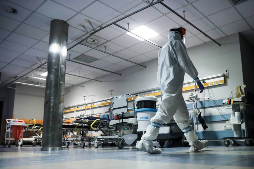 Duży wzrost zachorowań na koronawirusa