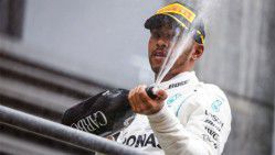 Lewis Hamilton triumfatorem Grand Prix Belgii Formuły 1, fatalna niedziela dla kierowców Ferrari