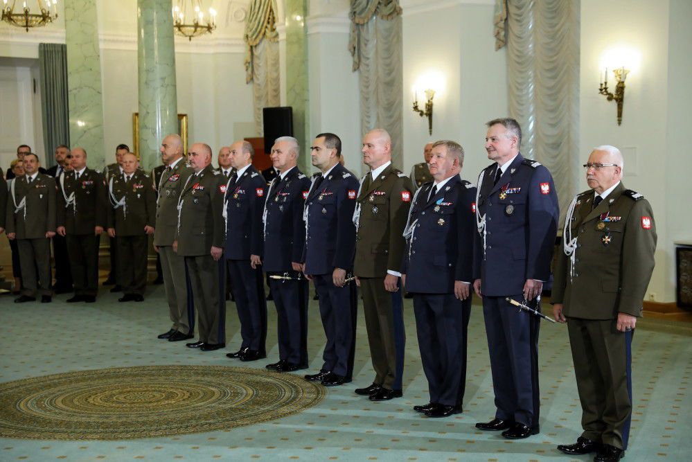 Prezydent wręczył nominacje generalskie