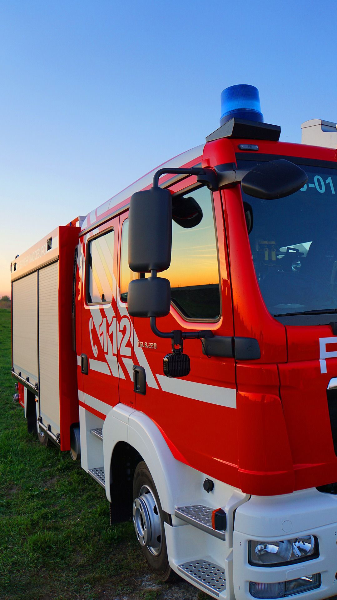 ALARMY BOMBOWE W SZKOŁACH W CAŁEJ POLSCE, TAKŻE W WOJEWÓDZTWIE WIELKOPOLSKIM. CO Z MATURĄ?