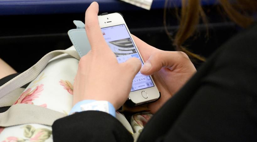 Wykluczenie Huaweia z budowy 5G może kosztować Polskę niemal 5 mld euro. Wdrożenie sieci opóźni się o trzy lata